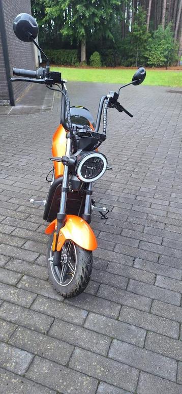 Trottinette électrique Miku Max orange, Enlèvement, Comme neuf, Autres types, Sunra