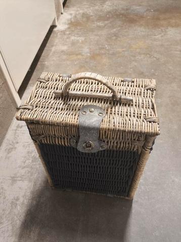 Picknick mand  beschikbaar voor biedingen
