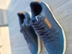 Donker blauwe sportschoenen,nieuw . Maat 43. 25€, Ophalen, Nieuw