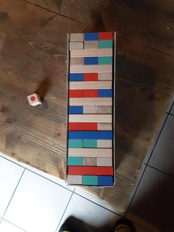 gezelschapsspel beschikbaar voor biedingen