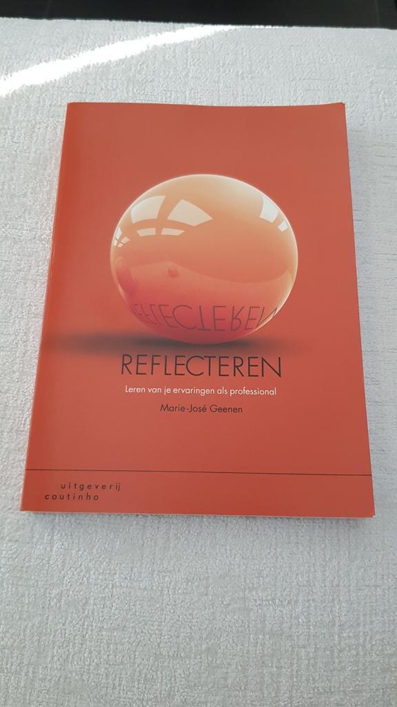 Marie-José Geenen - Reflecteren, Boeken, Politiek en Maatschappij, Zo goed als nieuw, Ophalen of Verzenden