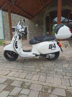 Vespa GTS 125cc Piaggo, Fietsen en Brommers, Ophalen, Overige modellen, 125 cc, Zo goed als nieuw