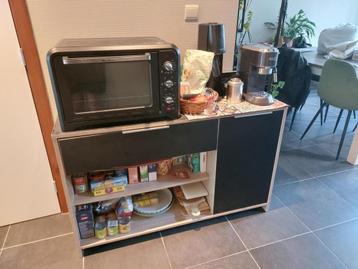 Keukenmeubel beschikbaar voor biedingen