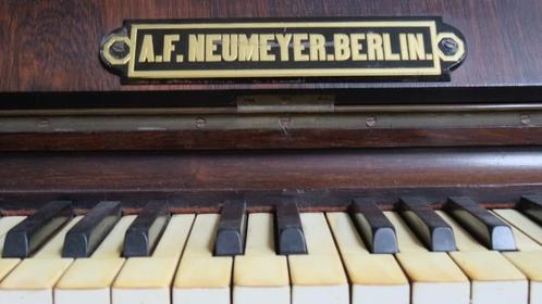 Prachtige Antieke Buffet Piano, Muziek en Instrumenten, Piano's, Piano, Ophalen