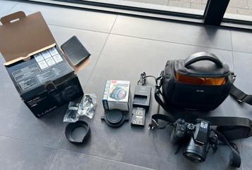 Panasonic DMC FZ 300 met 2 batterijen beschikbaar voor biedingen