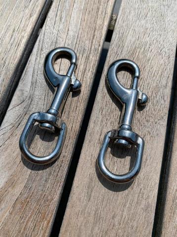 RVS boltsnaps beschikbaar voor biedingen