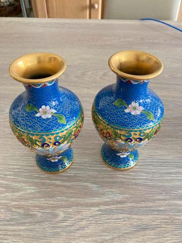 Set van 2 Chinese vazen Cloisonne  beschikbaar voor biedingen