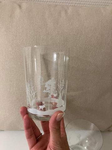 Glazen kerst  beschikbaar voor biedingen
