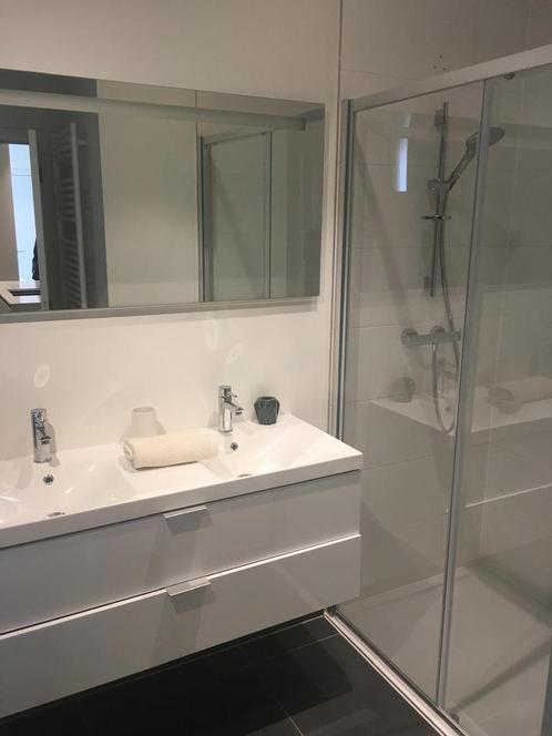 Badkamer toebehoren, radiators, oven siemens, Doe-het-zelf en Bouw, Sanitair, Zo goed als nieuw, Wastafel, Ophalen