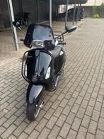 Vespa sprint 2017 Full uption, Fietsen en Brommers, Ophalen, Gebruikt, Vespa S, Klasse B (45 km/u)