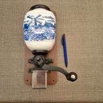 Oude porseleinen koffiemolen, Antiek en Kunst, Ophalen of Verzenden