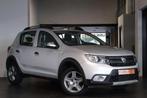 Dacia SANDERO Stepway Automaat Airco Navi Cam TrekH Garantie, Auto's, Dacia, Automaat, 898 cc, Stof, Gebruikt