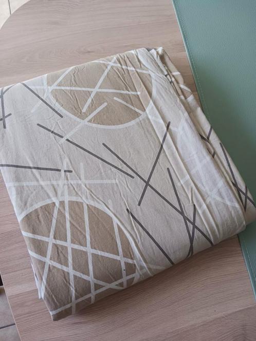 Donsovertrek 240 x 220 cm, Huis en Inrichting, Slaapkamer | Beddengoed, Zo goed als nieuw, Dekbedovertrek, Tweepersoons, Beige