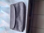 Grijs handtasje, Handtassen en Accessoires, Toilettassen, Ophalen, Zo goed als nieuw, Grijs