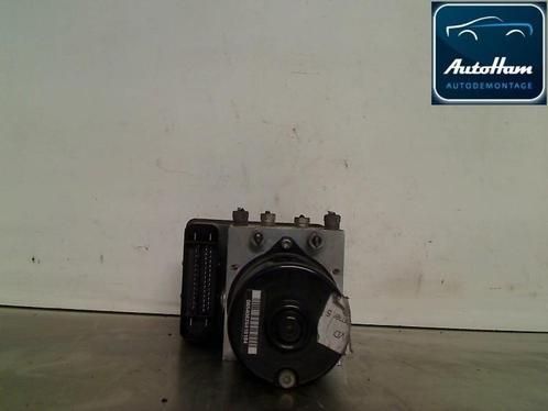 ABS POMP Ford Focus 2 Wagon (01-2004/09-2012) (8M512C405AA), Auto-onderdelen, Overige Auto-onderdelen, Ford, Gebruikt