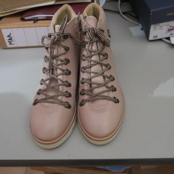 Nieuw hoge veterschoenen leder Young Soles rits opzij mt 40 beschikbaar voor biedingen