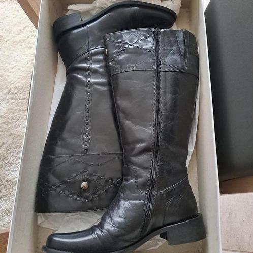 bottes noires pour mollets larges, taille 38, Vêtements | Femmes, Chaussures, Comme neuf, Bottes hautes, Noir, Enlèvement