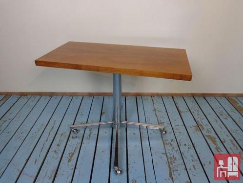 Vintage TV-tafel, Huis en Inrichting, Kasten |Televisiemeubels, Gebruikt, Minder dan 100 cm, 50 tot 100 cm, 25 tot 50 cm, Overige houtsoorten