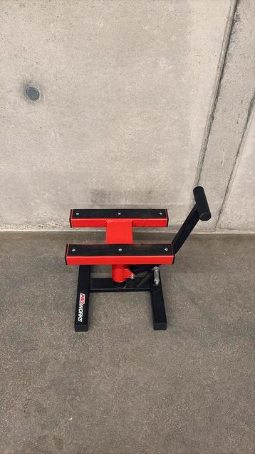 Pro works staander te koop beschikbaar voor biedingen