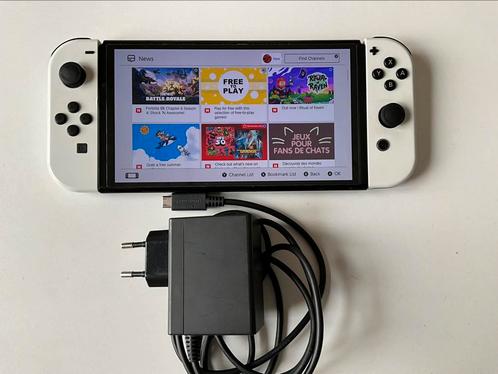 Switch OLED (Négociable légèrement), Games en Spelcomputers, Spelcomputers | Nintendo Switch, Gebruikt, Switch OLED, Ophalen