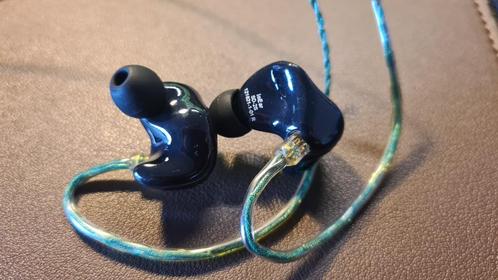 écouteurs de monitoring InEar StageDiver SD-2S, Audio, Tv en Foto, Professionele apparaten, Zo goed als nieuw, Audio, Ophalen of Verzenden