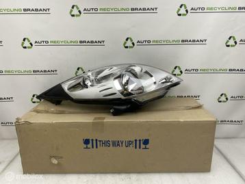 Koplamp Rechts Chevrolet Spark NIEUW ORIGINEEL 95226892 beschikbaar voor biedingen