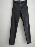 zwarte jeansbroek  Zara   maat 13/14 jaar, Enfants & Bébés, Vêtements enfant | Taille 164, Pantalon, Enlèvement ou Envoi, Zara
