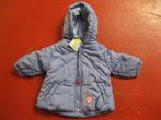 Veste fourrée neuve bleue taille 56., Enfants & Bébés, Vêtements de bébé | Taille 56, Garçon ou Fille, Pull ou Veste, Enlèvement ou Envoi