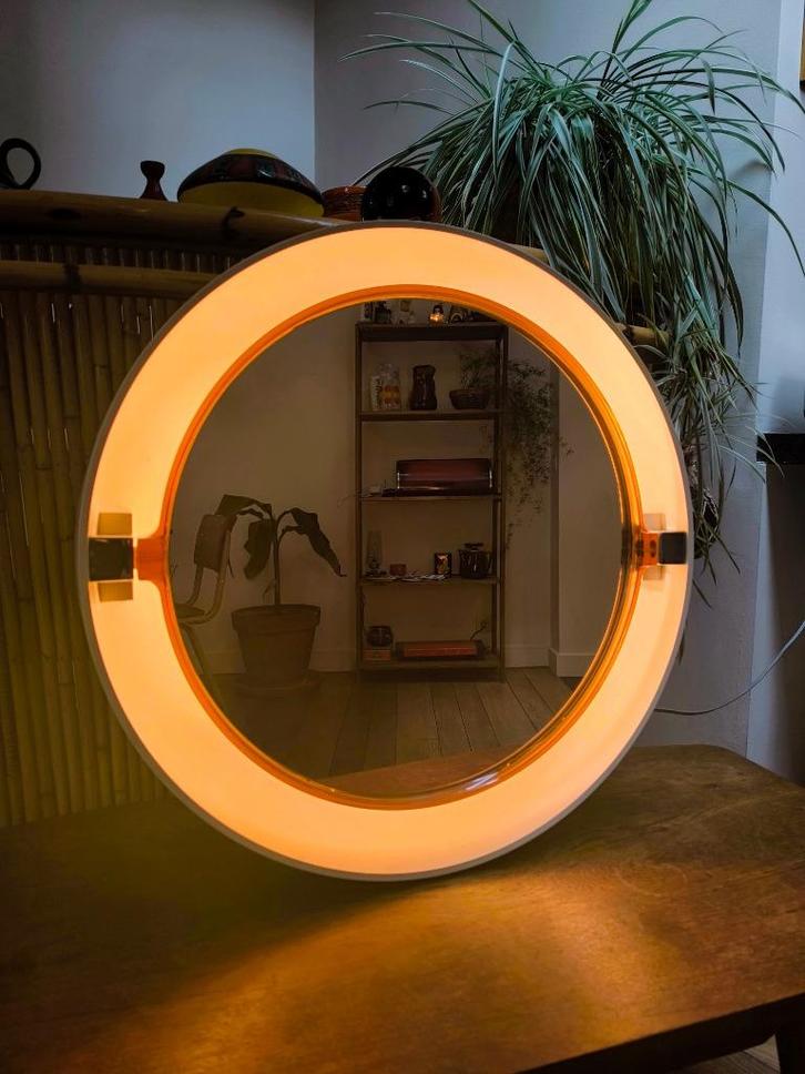 Vintage 1970 ovale spiegel met lichten Allibert Wandleuchte, Huis en Inrichting, Woonaccessoires | Spiegels, Gebruikt, 50 tot 75 cm