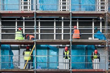 les employés polonais recherchent un emploi beschikbaar voor biedingen