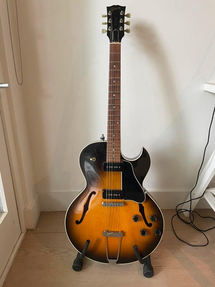 Gibson ES-135 – 1992 – USA vintage, Muziek en Instrumenten, Snaarinstrumenten | Gitaren | Elektrisch, Zo goed als nieuw, Hollow body