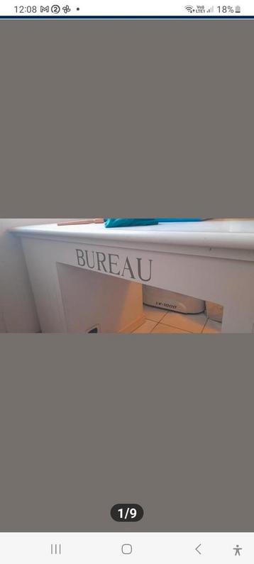 Bureau beschikbaar voor biedingen