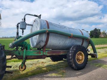 Ipsam 5000 liter aangedreven beerton beschikbaar voor biedingen