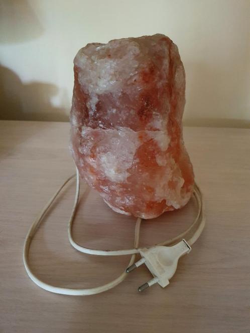 zoutsteenlamp 20 cm H, Huis en Inrichting, Lampen | Tafellampen, Zo goed als nieuw, Minder dan 50 cm, Overige materialen, Ophalen of Verzenden