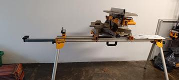 dewalt zaagtafel verstekzaag met stofafzuiger, Ophalen, 70 mm of meer, Zo goed als nieuw, Dewalt