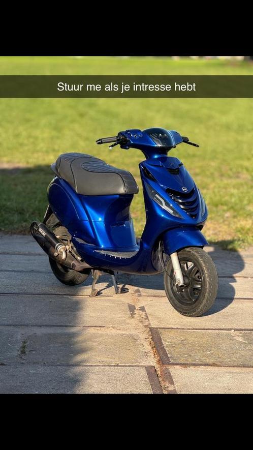 Piaggio zip 2 t, Fietsen en Brommers, Scooters | Piaggio, Zo goed als nieuw, Zip, Klasse B (45 km/u), Tweetakt, Ophalen