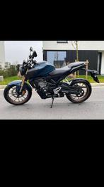 Honda cb125r, Motoren, Bedrijf