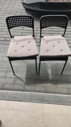 2 stoelen IKEA ADDE, Ophalen, Twee, Zwart, Zo goed als nieuw