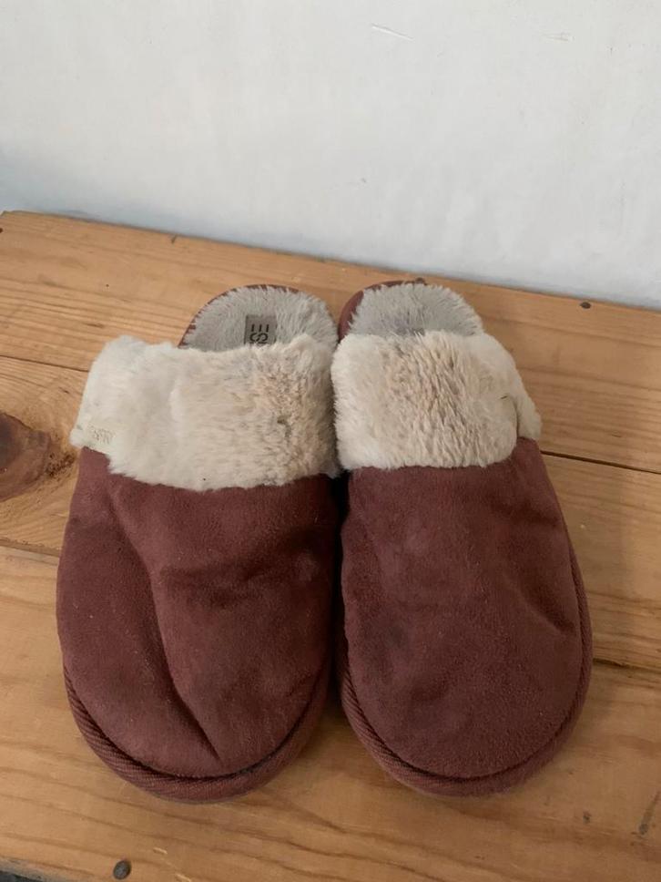 Chaussons Esprit, Vêtements | Femmes, Chaussures, Porté, Pantoufles, Brun, Enlèvement ou Envoi