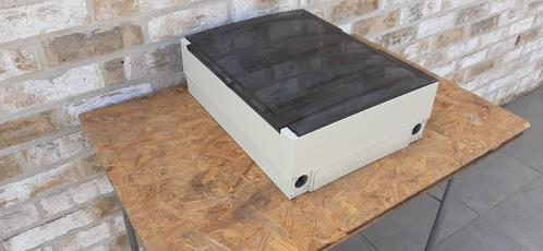 Zekeringkast zekeringenkast stoppenkast zekeringen + diff, Doe-het-zelf en Bouw, Elektriciteit en Kabels, Zo goed als nieuw, Ophalen of Verzenden