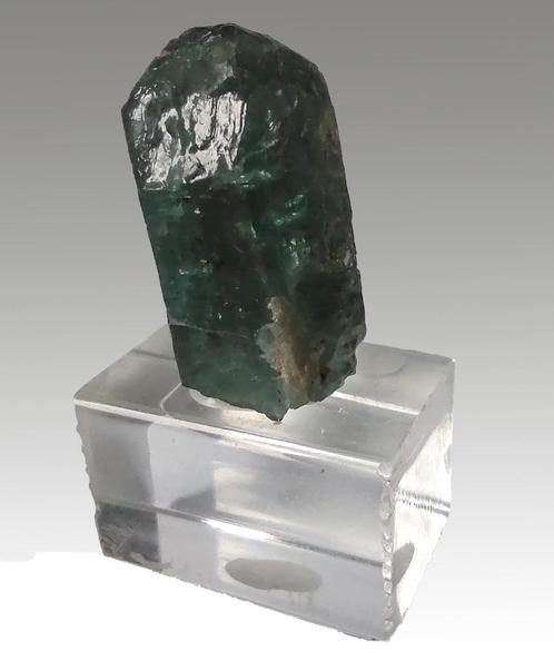 *TOP* Ex collectie: Groot FLUORAPATIET kristal uit Rusland., Collections, Minéraux & Fossiles, Minéral, Enlèvement ou Envoi