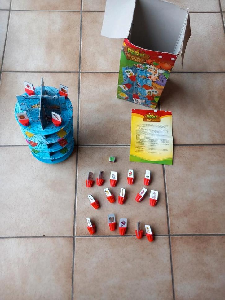 Plop Wiebelkast, het verkeer en ik Jumbo, Hello Kitty domino, Kinderen en Baby's, Speelgoed | Educatief en Creatief, Zo goed als nieuw