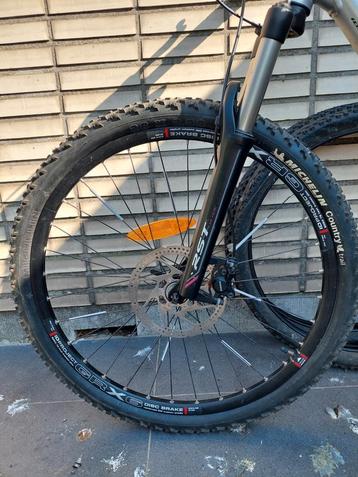 Mountainbike IDEAL 26 inch met extra banden 