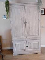Eetkamer + tafel+4 stoelen+ dressoir+ kast, Ophalen, Zo goed als nieuw