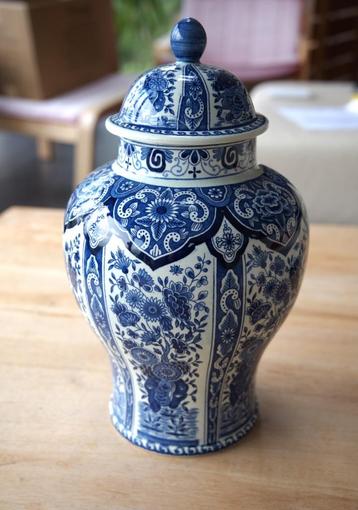 Vase en Faience de Delft