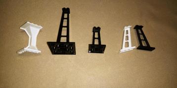 Lego:parts 2476-2681-2680-4476  beschikbaar voor biedingen