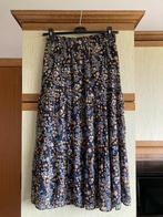 Zwarte gebloemde lange rok (gevoerd), Youh, maat 38, Vêtements | Femmes, Jupes, Comme neuf, Noir, Taille 38/40 (M), Youh