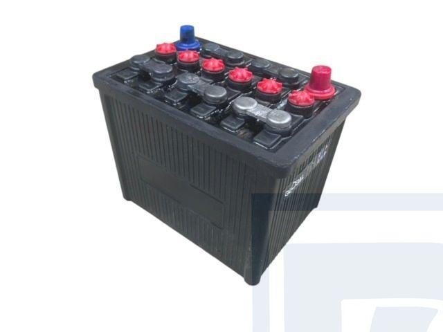 Volvo Accu 12 volt bakkeliet classic zwart accu voor klassie, Auto-onderdelen, Overige Auto-onderdelen, Nieuw, Ophalen of Verzenden