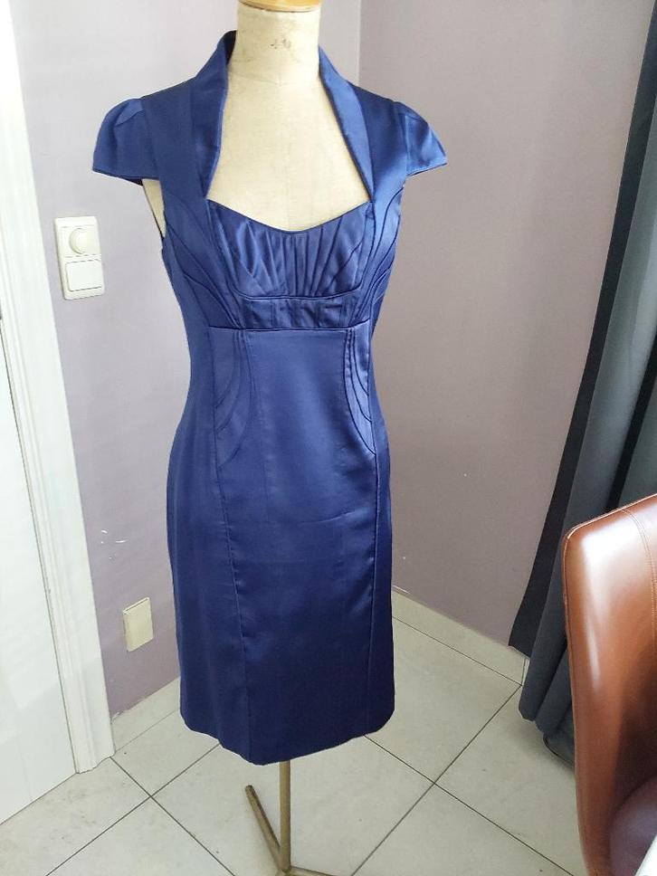 kleedje voor de feestdagen in kobaltblauw, Vêtements | Femmes, Robes, Comme neuf, Taille 38/40 (M), Bleu, Au-dessus du genou, Enlèvement