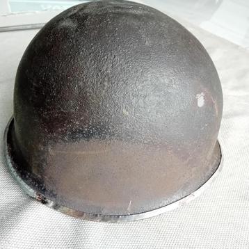 Casque US WW2, coutures frontales, balles fixes, impact de b